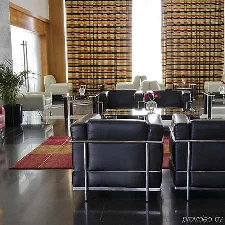 Vip Executive Santa Iria Hotel