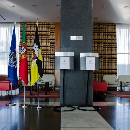 Hotel Vip Executive Santa Iria 4*