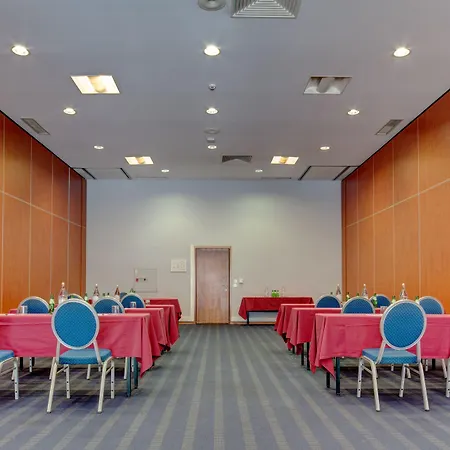 Vip Executive Santa Iria Hotel