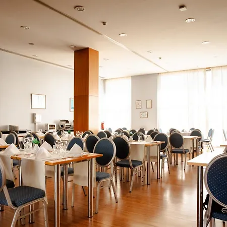 Hotel Vip Executive Santa Iria