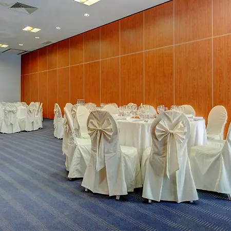 Hotel Vip Executive Santa Iria